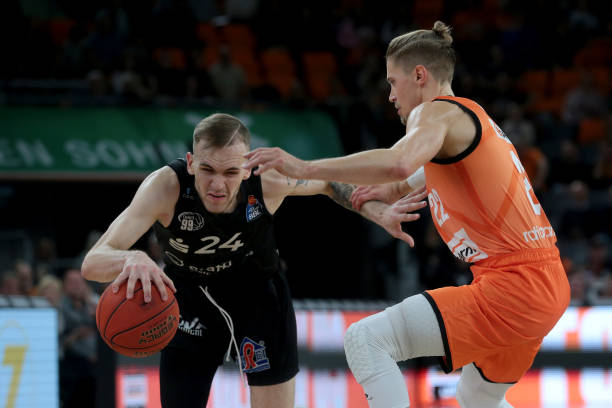 季的竞技稳 季的竞技稳